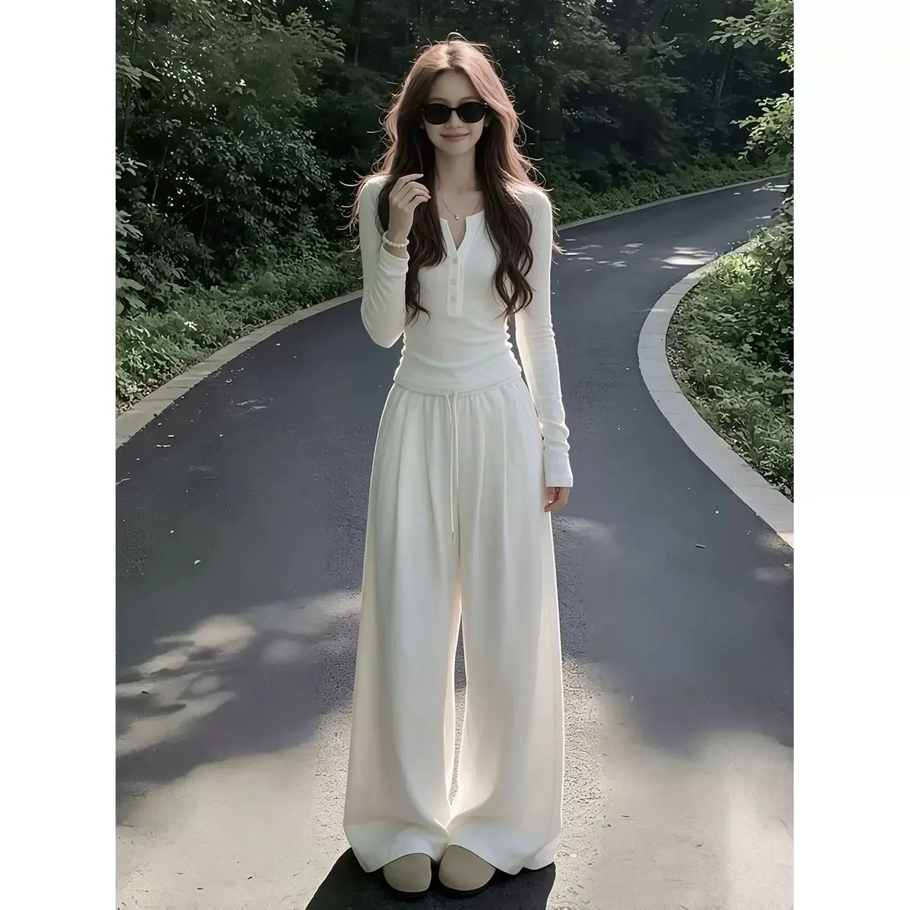 Korean Style Slimming Fashionable Two-Piece Set for Women Casual Spring Autumn Wear Comfortable Breathable Quality Material