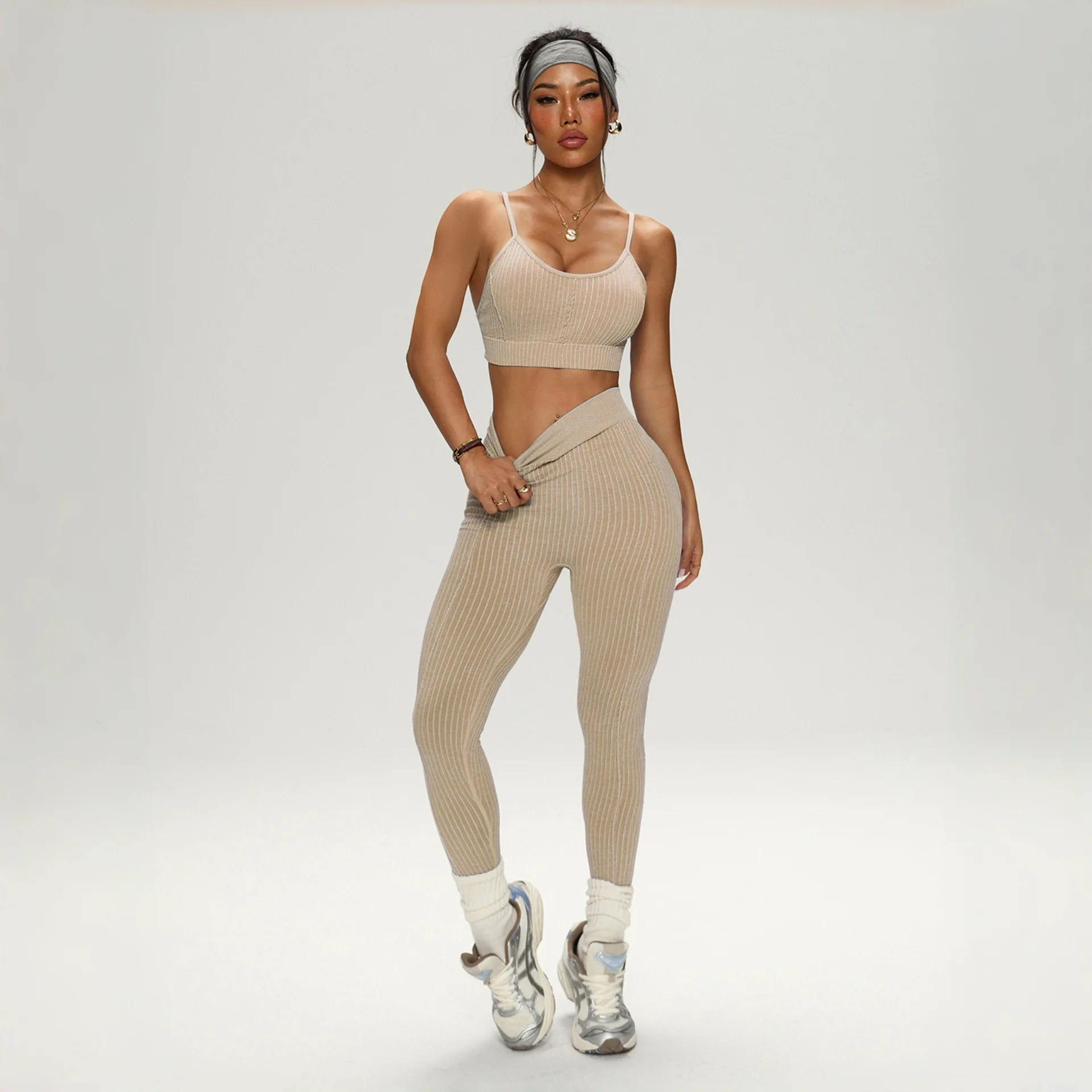 

Женский бесшовный комплект для йоги Sand Wash: спортивный фитнес-костюм для бега, ударопрочный топ и брюки, комплект из двух предметов