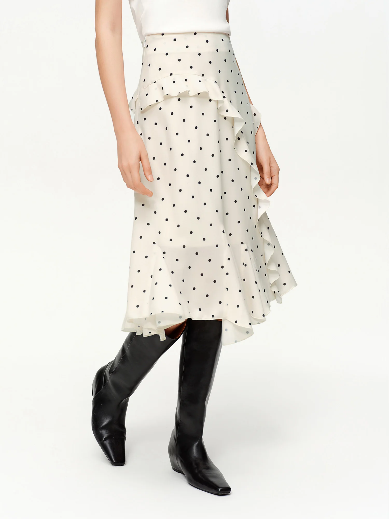 Thumbnail 3 - #8 Latest Knee-Length Skirts Updates