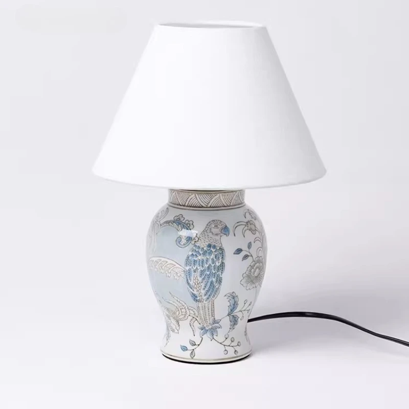 

Study series Oriental Paris hand-painted ceramic parrot blue study bedroom desk lamp atmosphere ornament