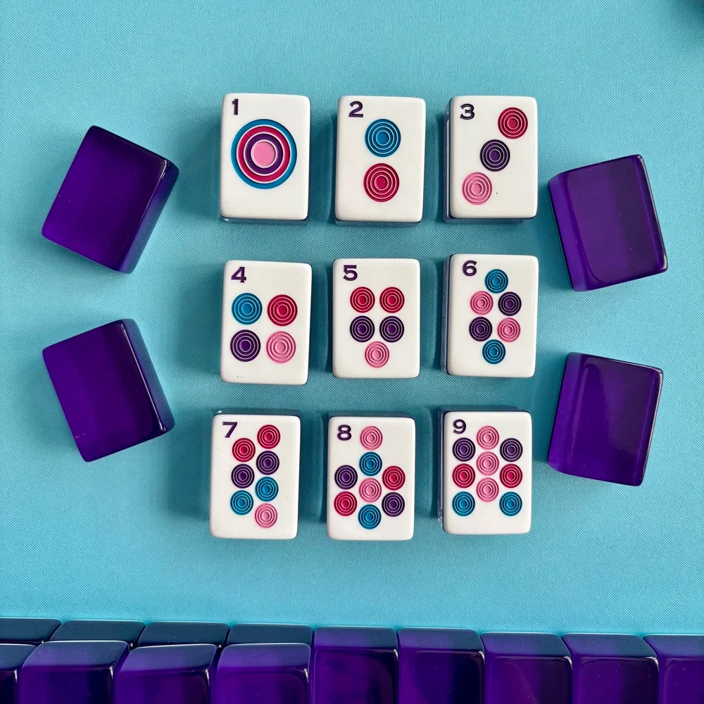 High Quality Portable Mahjong Set Modern American Style Pink Poker Table Stunning Entertainment Made From Acrylic Materials