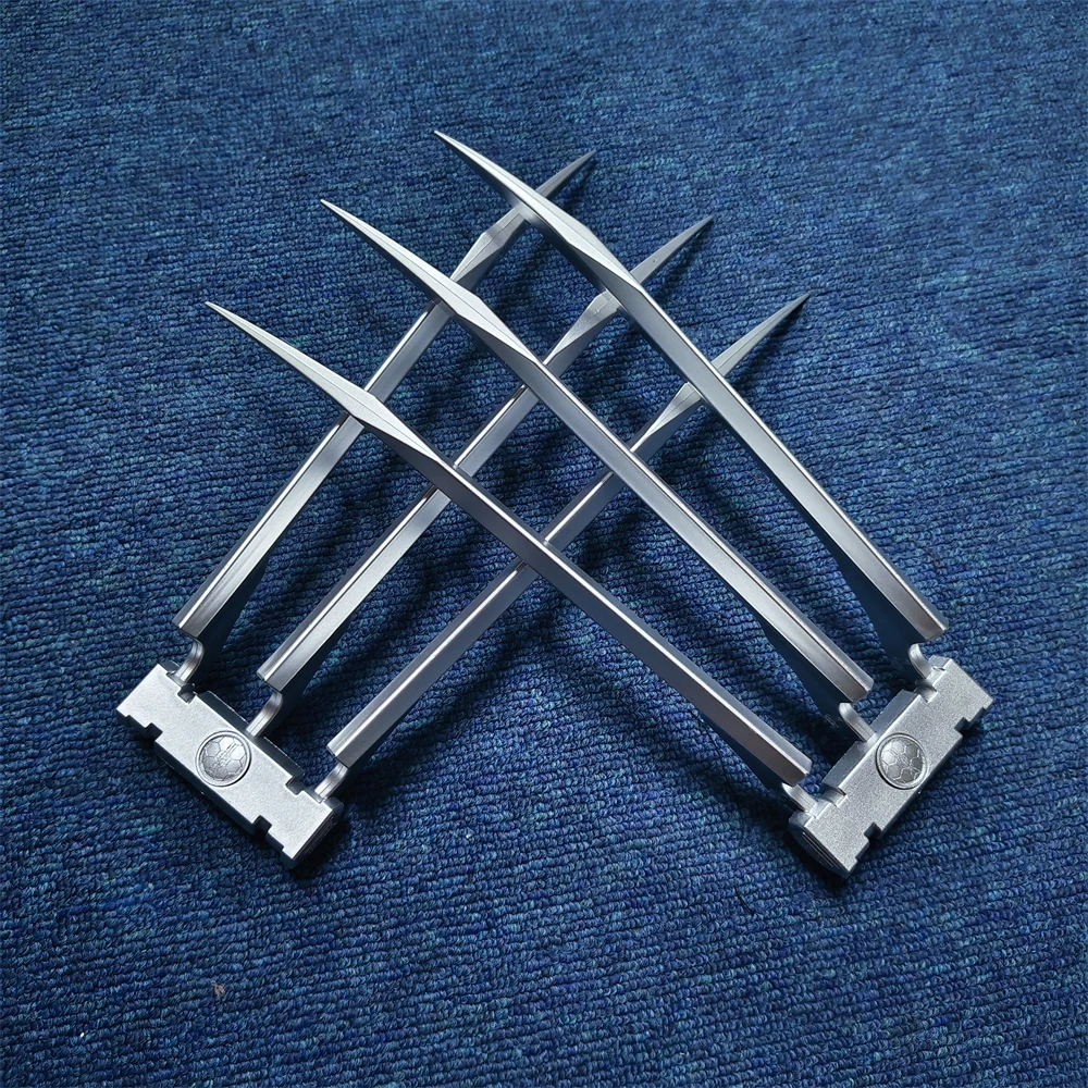 

5pcs Wolverine Claws Realistic Plastic Wolf Claws Fancy Dress Party Superhero Cosplay Props For Wolverine Costume Cosplay Weapon