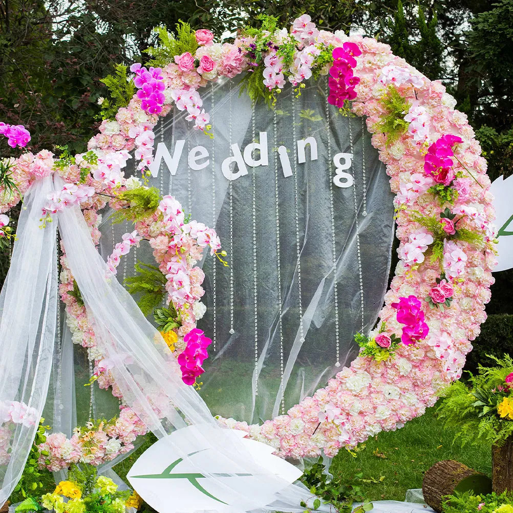 

Гирлянда из флористической пены: универсальный материал для свежих цветов, свадебных арок, цветочных композиций, влажная флористическая пена