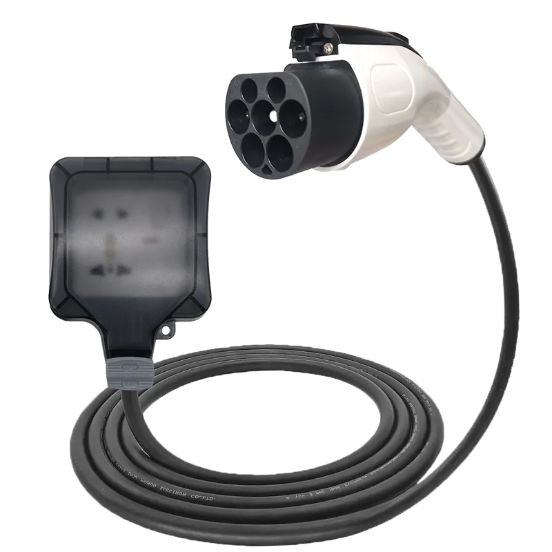 Custom 3.5kw GBT V2L EV Discharge Adapter New BYD Vehicle V2L Charger with Outdoor Camping Extended Plug Socket Gun for EV Charg