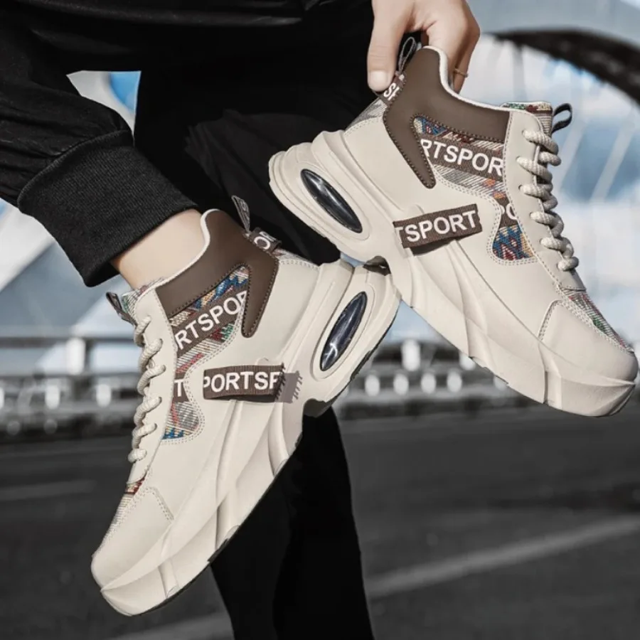 High-top Casual Sports Shoes for Men with Thick Soles Lace-up Large Round Heads Durable Leather Surfaces for All Four Seasons