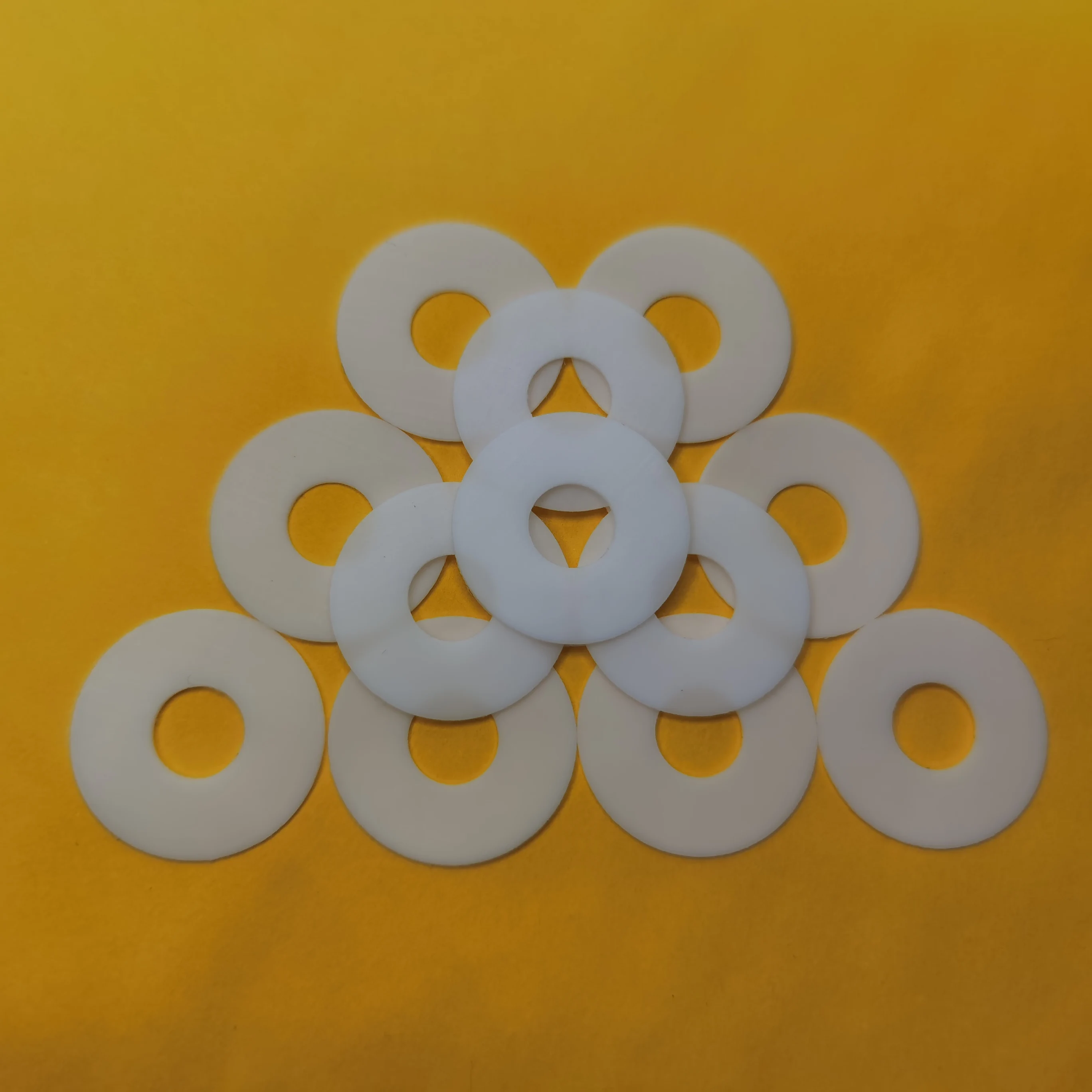 100pcs M0.6-0.96 Polyester Nylon Insulating Plastic Washer Gasket thickness High Temperature Thickness 0.1/0.2/0.25/0.3/0.5mm