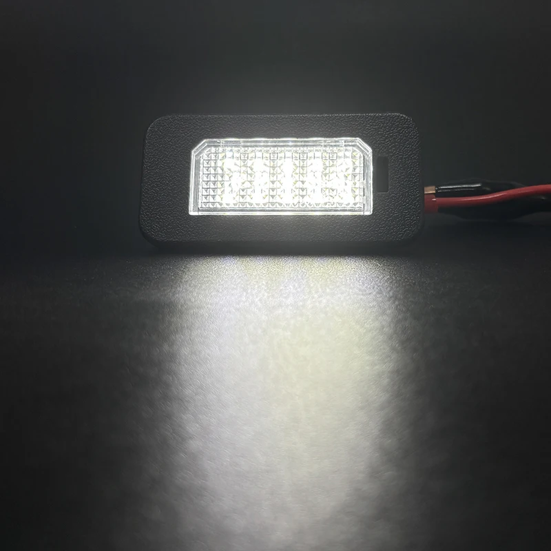 Fit For Alfa Romeo Giulia 2016+ Stelvio 2017+ White LED License Plate Light Number Plate Light