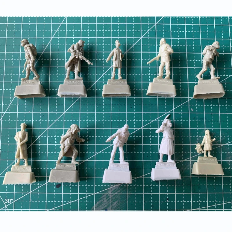 1/72 Scale Resin Model Figure GK Kits,Midnight World Settlers,Unassembled and Unpainted  Free Shipping