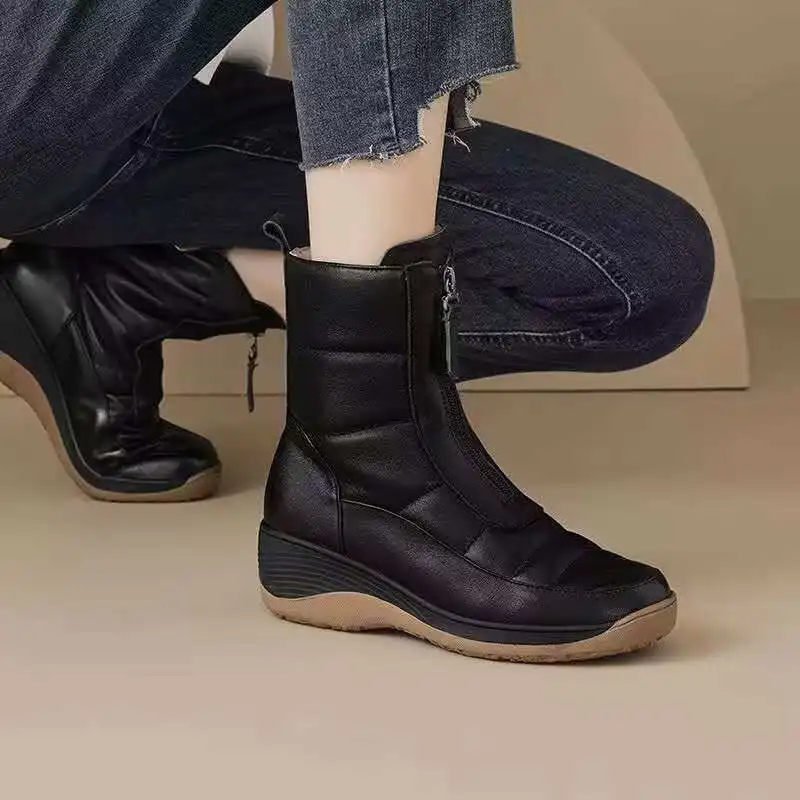 

Winter autumn soft leather thick-soled short boots with added insulation for warmth lightweight comfortable casual cotton shoes