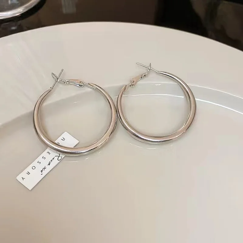 EVISPOL Elegant Golden Hoop Earrings for Women Thick Design Lightweight & Comfortable Perfect for Daily Wear or Parties Jewelry