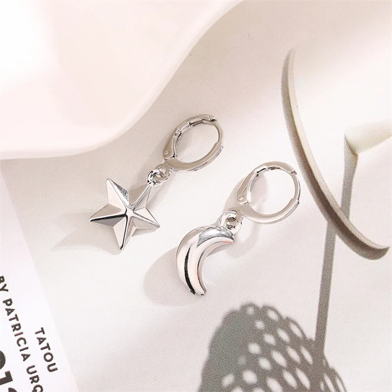 Fashion Silver Plated asymmetry Star Moon Hoop Earrings For Women Girls Wedding Jewelry Gift eh084