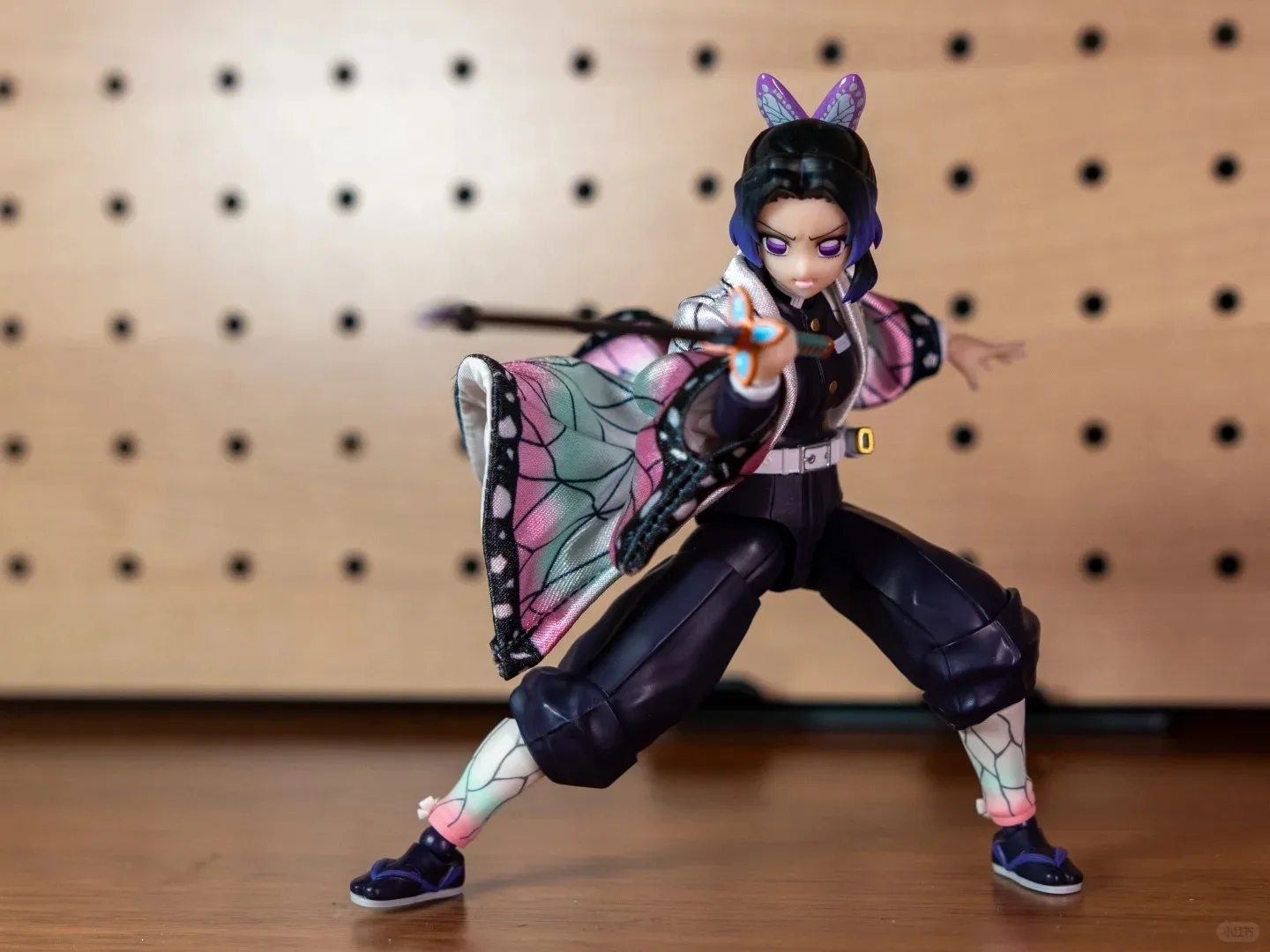 BANDAI S.H.Figuarts Demon Slayer Action Figure Set - Agatsuma Zenitsu & Kochou Shinobu Anime PVC Model Collection for Fans