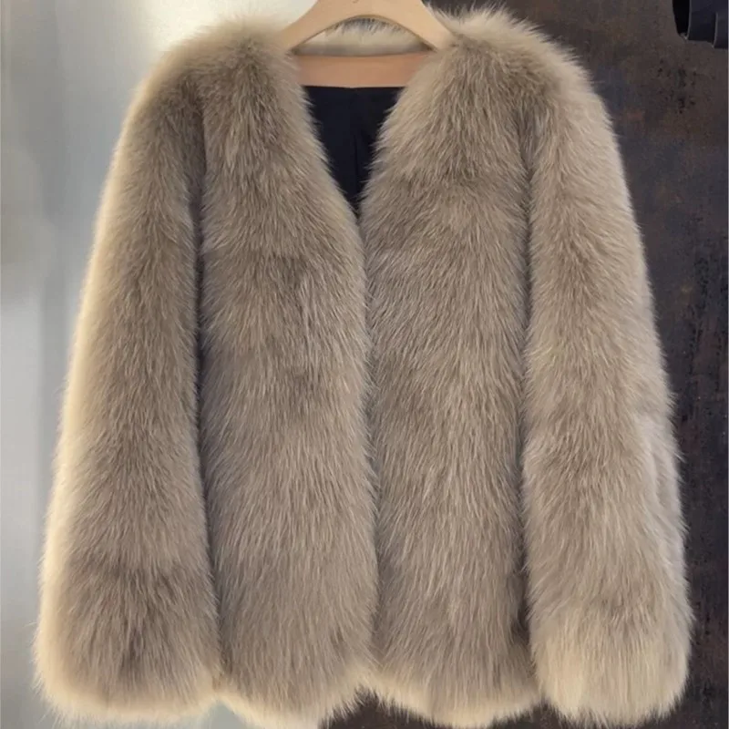 เสื้อโค้ทขนเฟอร์เทียมสำหรับผู้หญิง ความยาวปานกลาง เสื้อแจ็คเก็ตฤดูหนาวบุขนหนานุ่ม พร้อมขนฟ็อกซ์เทียมหนา อุ่นสบาย สำหรับผู้หญิง เสื้อโค้ทฤดูหนาวที่หรูหรา