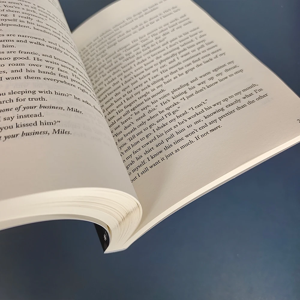 رواية حب قبيحة بقلم كولين هوفر كتاب خيال الحياة العائلية للبالغين باللغة الإنجليزية #6