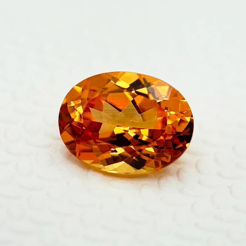 Im Labor gezüchteter Saphir im Ovalschliff, orange Farbe, loser Edelstein für DIY-Schmuckherstellung, Hauptmaterialien wählbar, AGL-Zertifikat. – Detail 4