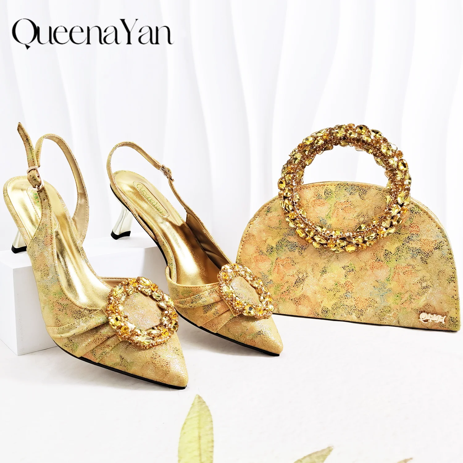 chaussures-royales-pour-femmes-de-conception-italienne-avec-pochettes-ornees-de-diamants-chaussures-pointues-chaussures-de-mariage-africaines-et-sac-assorti