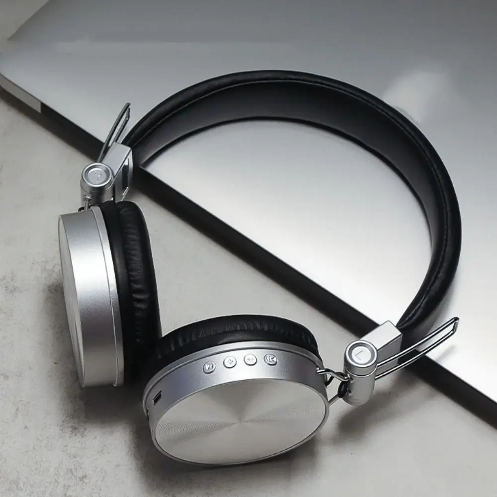 

Fashion HIFI Retro Wireless Headset Foldable Over Ear Wireless Headphones 80s 90s Personality Retro Headphone Outdoor Mp3