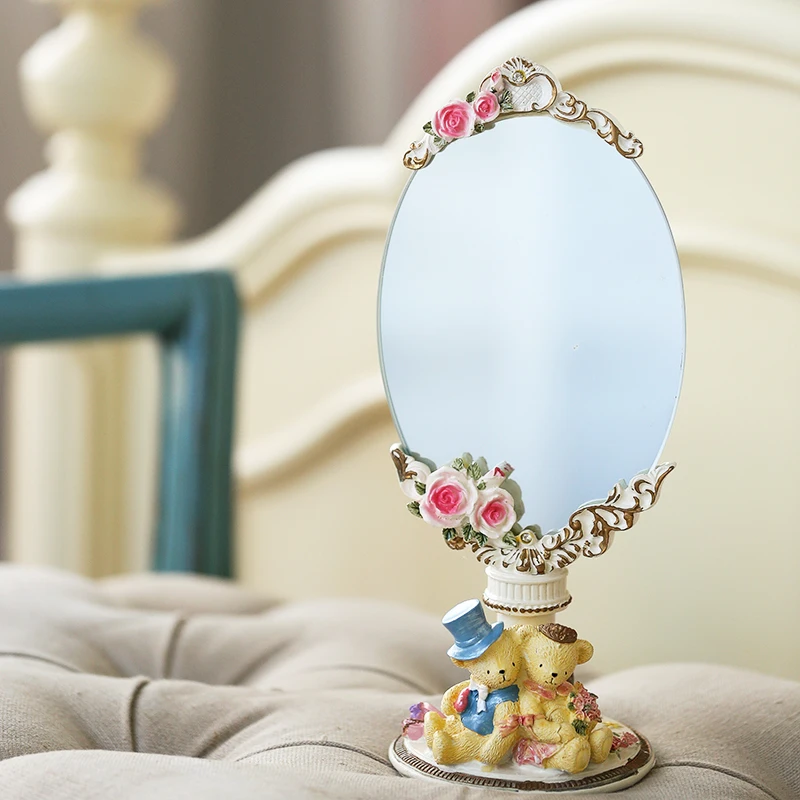 Super Cute and Adorable Desktop Makeup Mirror Clear Mirror Surface Cute Design Retro Princess Style Teddy Bear Mirror