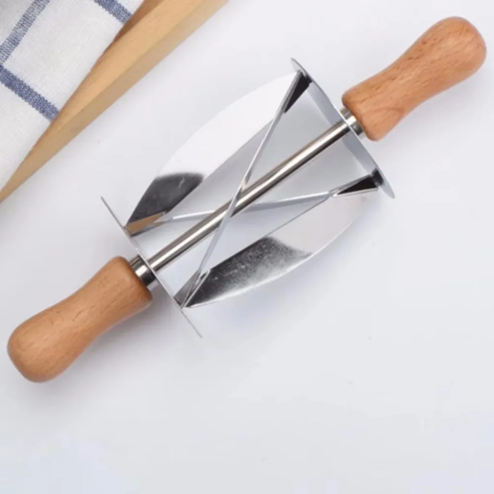 Stainless Steel Rolling Cutter Croissant Roller Slices Shaped Pastry Dough Rolling Wooden Handle Baking Tools Kitchen Knife