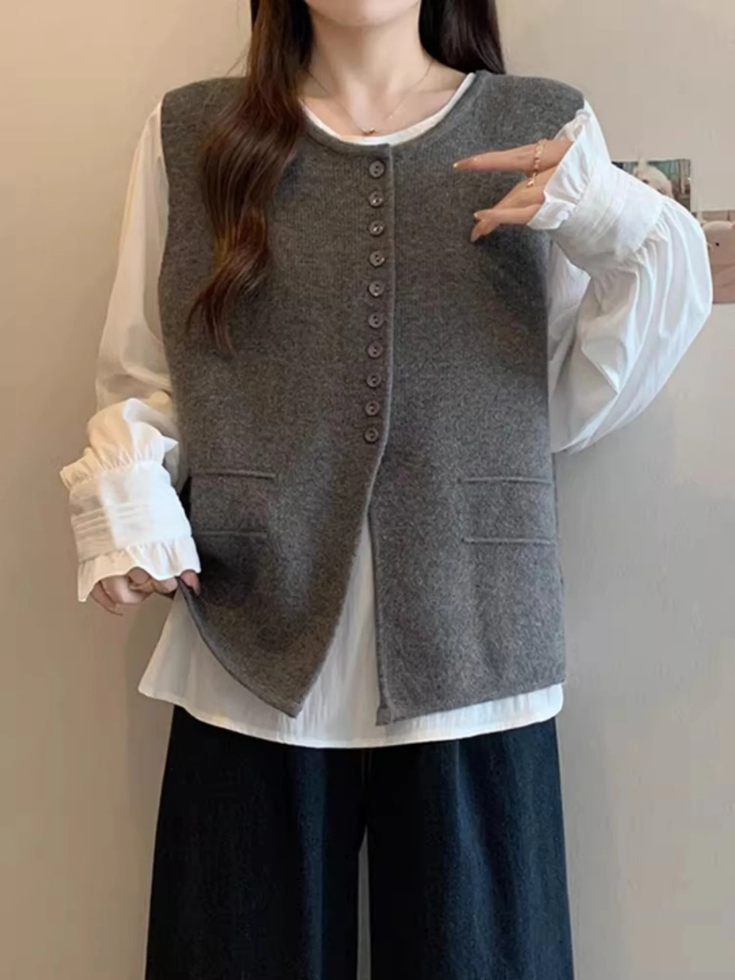 

Вязаный жилет женский, весна 2026, модный, больших размеров, с перекрывающимся подолом, многослойный топ, для повседневной носки, стильный, для отдыха, модный