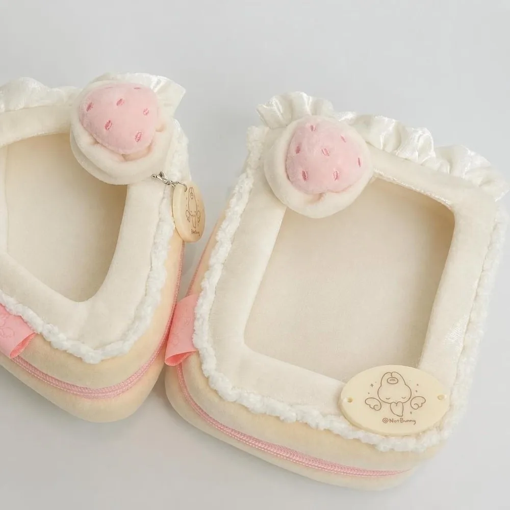 Cute Zipper Closure Doll Display Bag Portable Kawaii Clear Window Storage Pouch Sweet Charming Strawberry Cake Bag Kpop