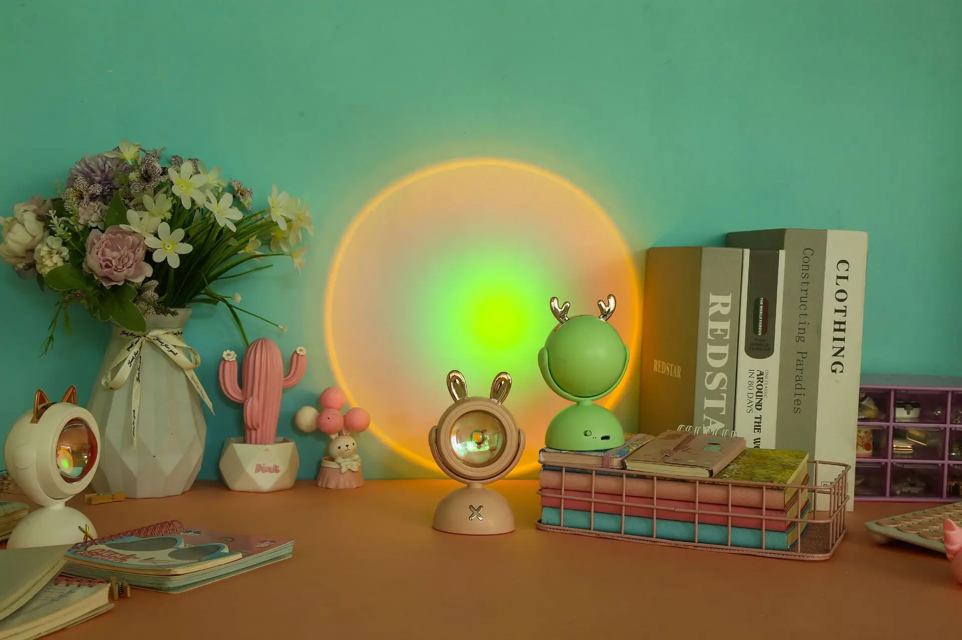 New cute pet sunset light creative atmosphere light mini LED projection light colorful sunset light night light birthday gift