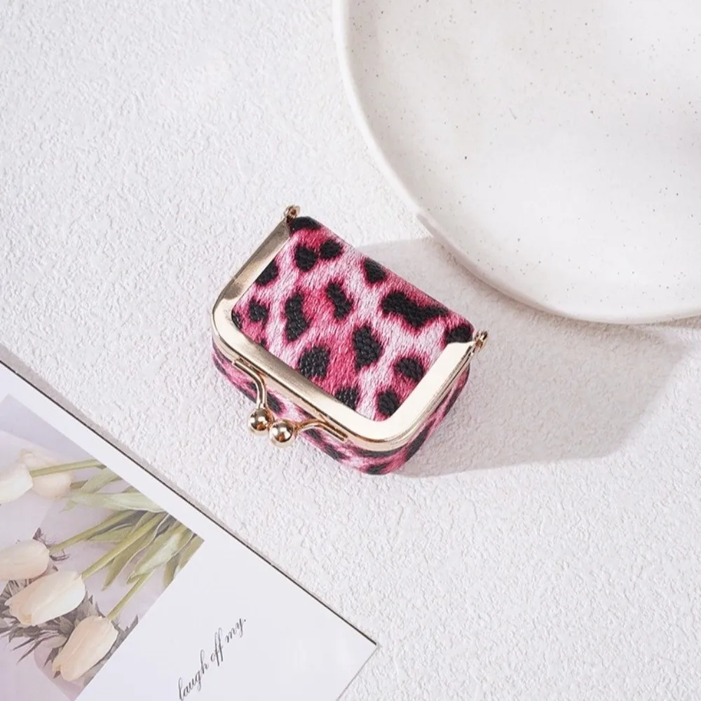 Einfache Geldbörse mit Leopardenmuster und Klickverschluss, quadratisch, aus PU-Leder, Schmucktasche, Mini-Geldbörse, Tasche für kleine Gegenstände, Schlüssel, Lippenstifte – Detail 7