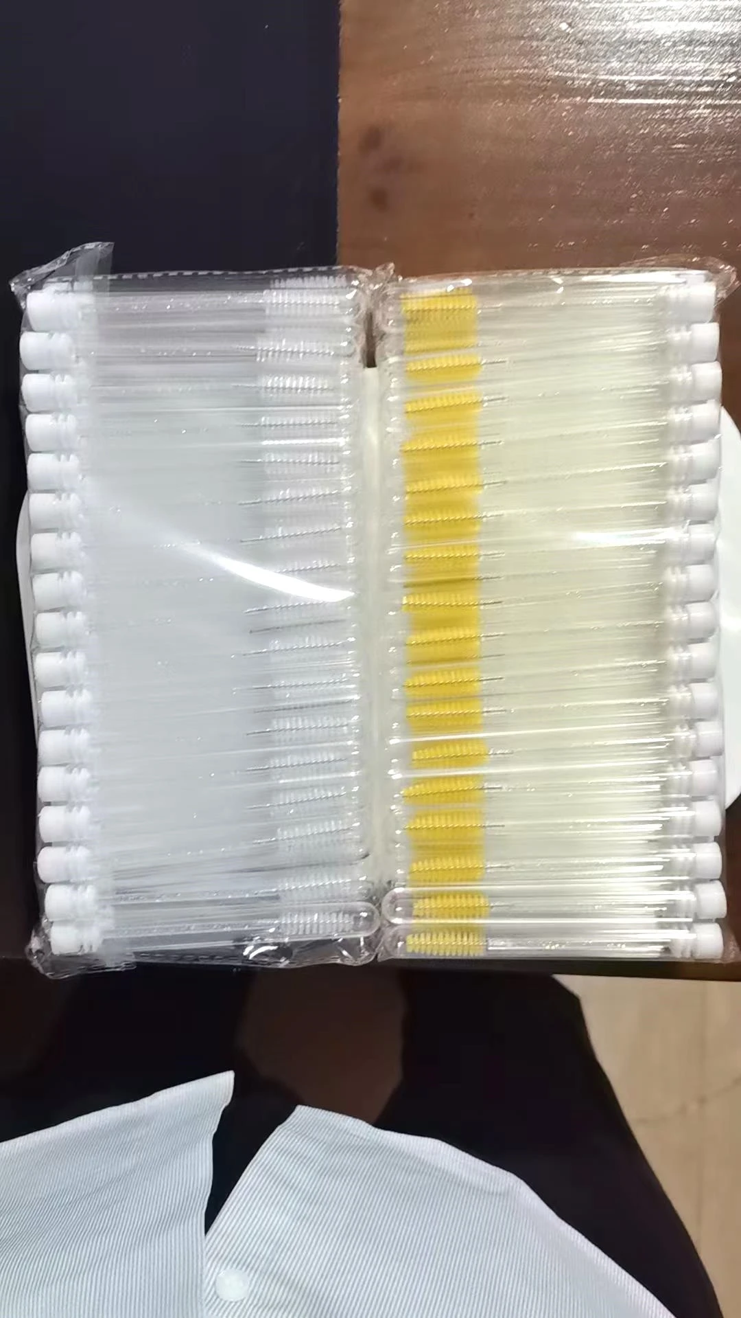 20pcs EyeLash BrushesTube for Eyelash Extension Mascara Wands Eyebrow Brush Applicator Disposable ReusableEyelashes Brush