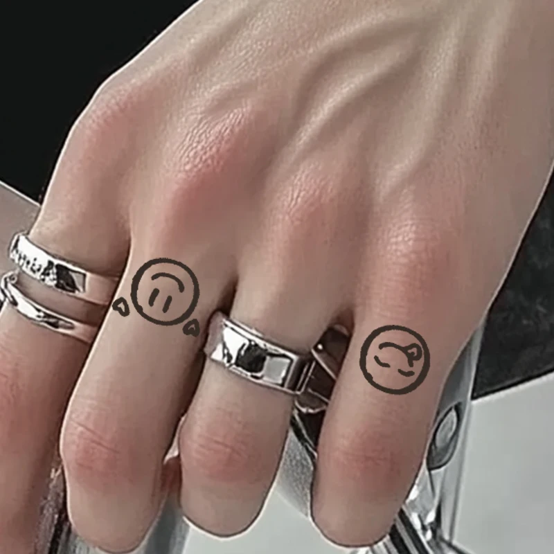 1Pc Smile Emoji Waterproof Temporary Tattoo Stickers, Long-lasting Waterproof for One to Two Weeks, Suitable for Finger, Plam.