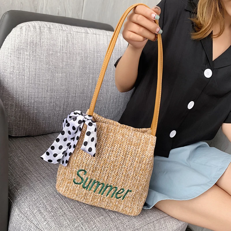 2024 Summer Beach New Bucket Straw Woven Fashion Woven Women S Bag Hand Held Single Shoulder Shopping Bag