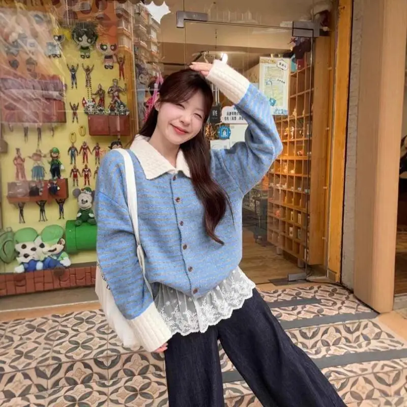 

Ленивый стиль, дизайн, цветная блокировка, полосатый свитер с лацканами, женские осенне-весенние новые модели, свободные трикотажные топы с длинными рукавами ﻿