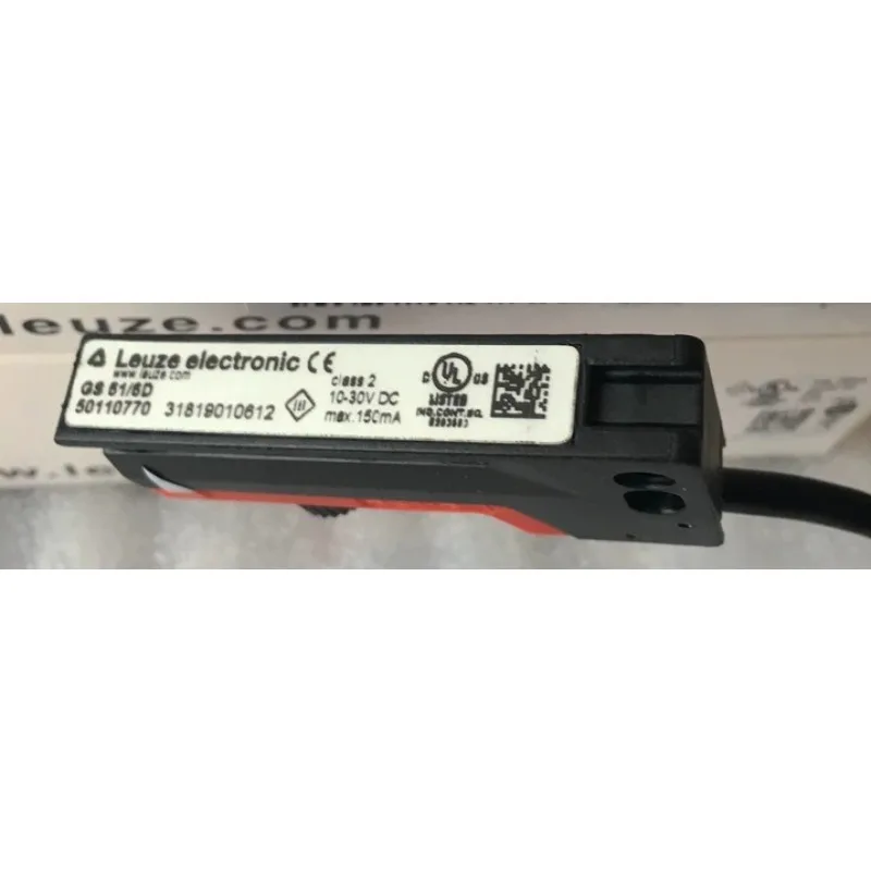 

Переключатель слот-типа LEUZE GS 61/6D.2, 200-S12, аксессуары GS 61/6.2