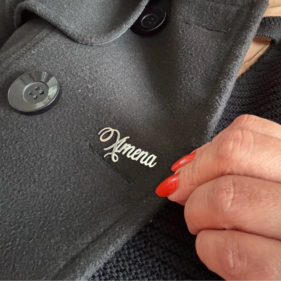 

Custom Name Brooch For Women Men Stainless Steel Trendy Pins Badge Nameplate Brooch Jewelry Mother's Day Gifts