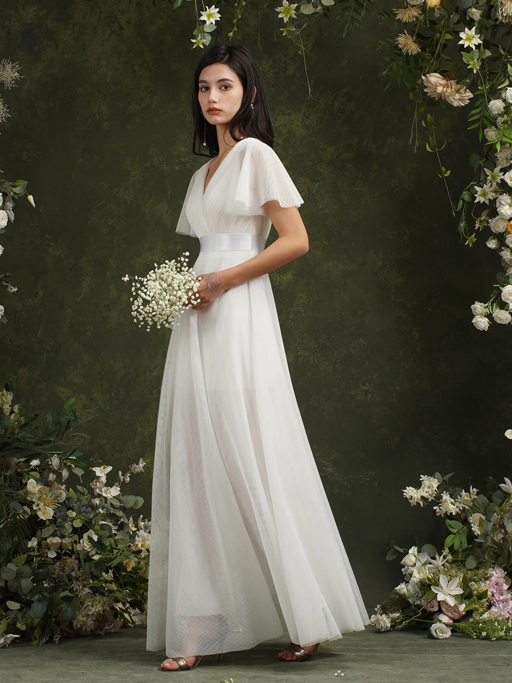 Elegant White Bridesmaid Dress with V-Neck & Flutter Sleeves - High-Waisted Wedding Party Dress for Bride & Galas | BABYONLINE