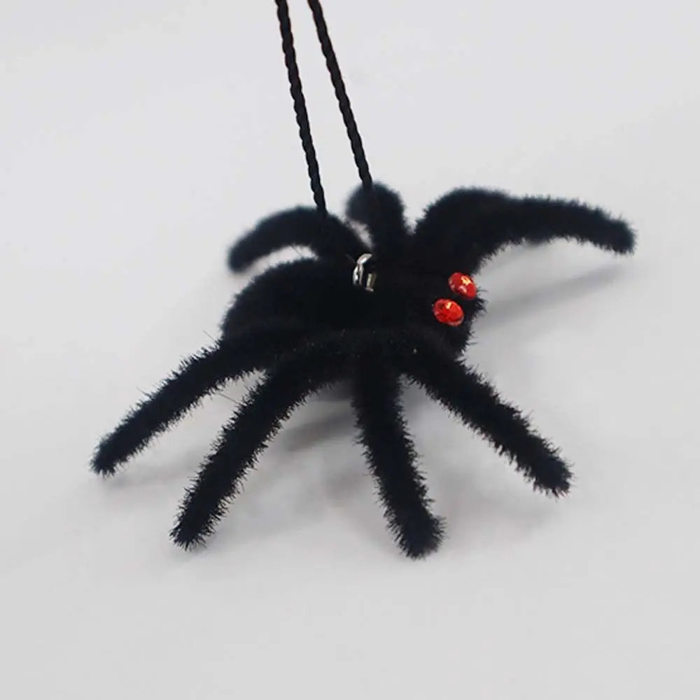 

Funny Halloween Plush Spider Pendants Realistic 3D Flocking Black Spider Cartoon Fake Artificial Spider Party Table Props