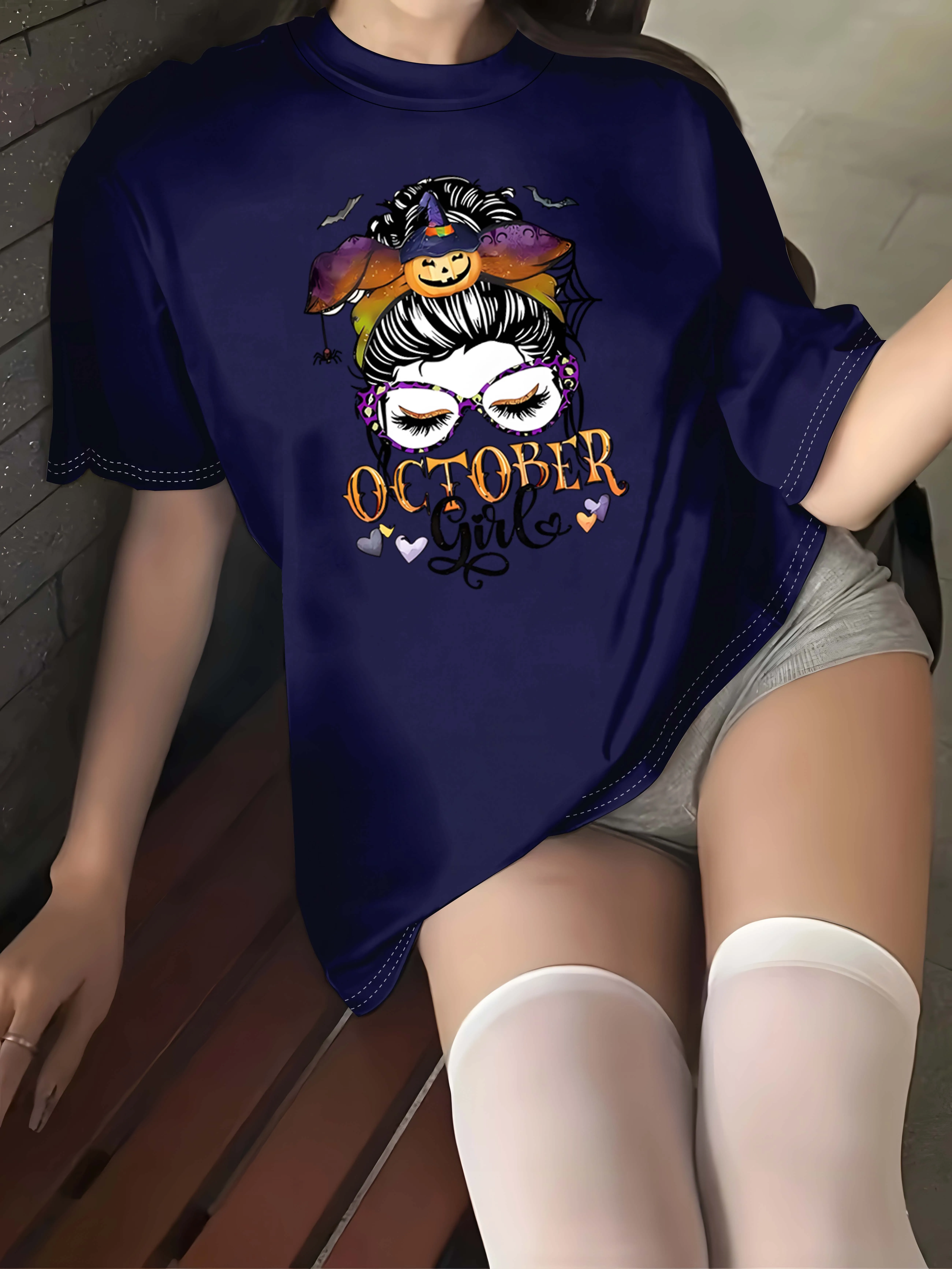 Stilvolles Plus-Size-Outfit für den Oktober mit lustigem Halloween-Themen-Design