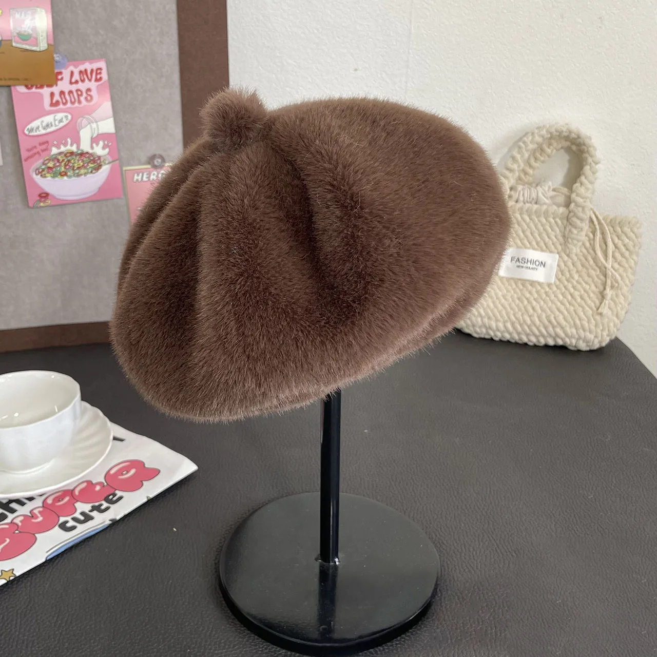 Boina de Pelúcia de Inverno Feminina, Gorro Octogonal Quente de Pelo Macio, Boné de Pintor Artista Cor Sólida para Meninas