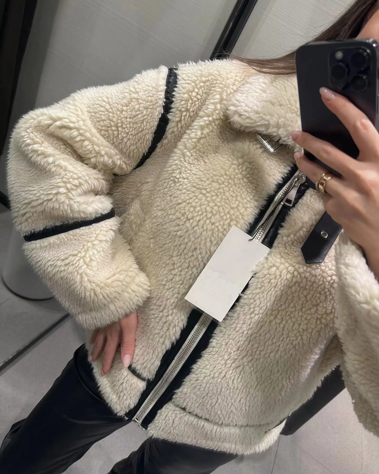Casaco de carneiro espesso feminino, casacos artificiais de lã de cordeiro, ETJ2023 novos modelos, outono e inverno