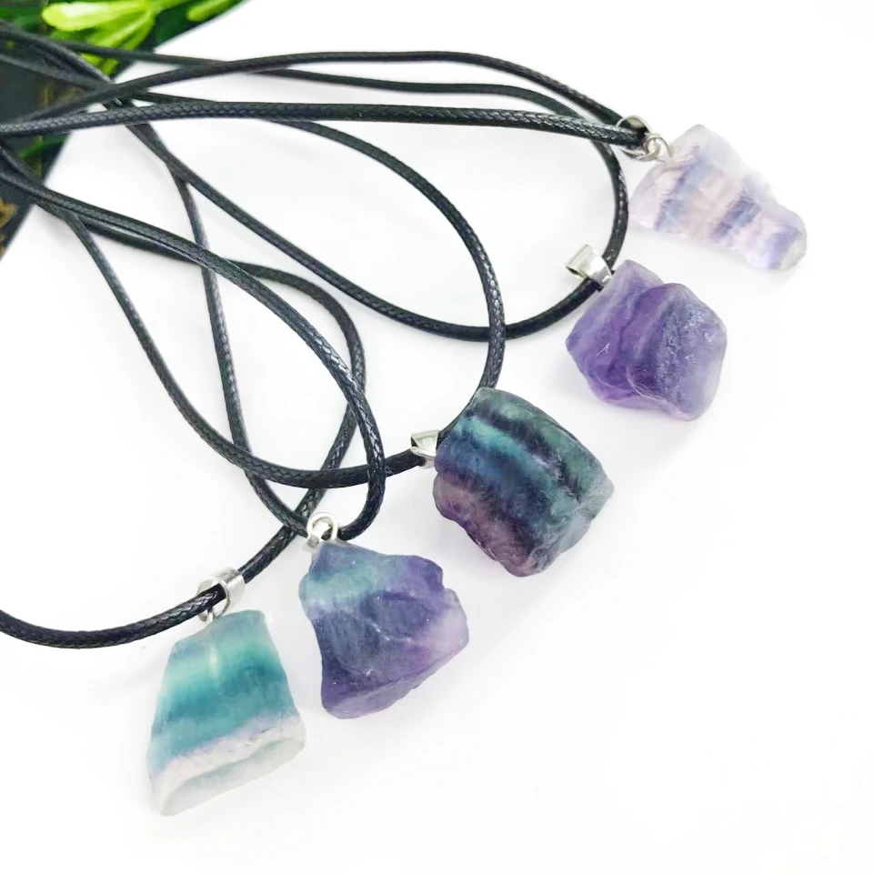 

50pcs Raw Ore Color Fluorite Rough Pendant Irregular Purple Blue Crystal Mine Quartz Necklaces Jewelry for Women Men