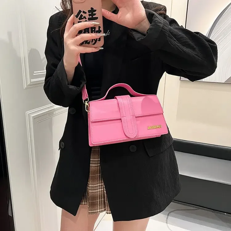 

2025 New! Premium Leather Baguette Bag | Fashion - Forward Design | Trendy Shoulder for Commuting | Portable & Durable