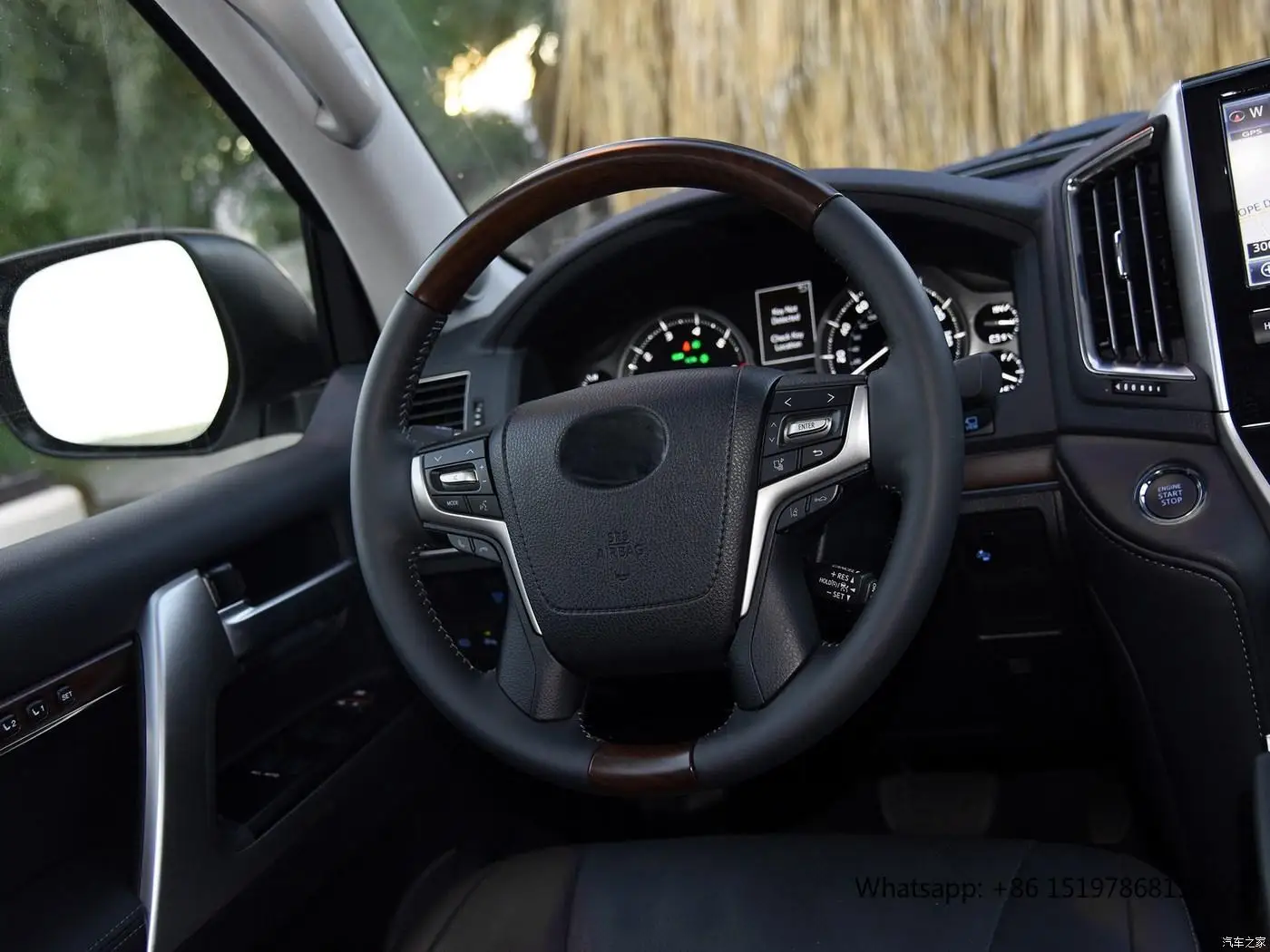 شاشة لوحة القيادة العلامة التجارية LDR الجديدة لعام 2022 لـ 2008-2015 LC200 Facelift مصد الديكور الداخلي المحدث #4