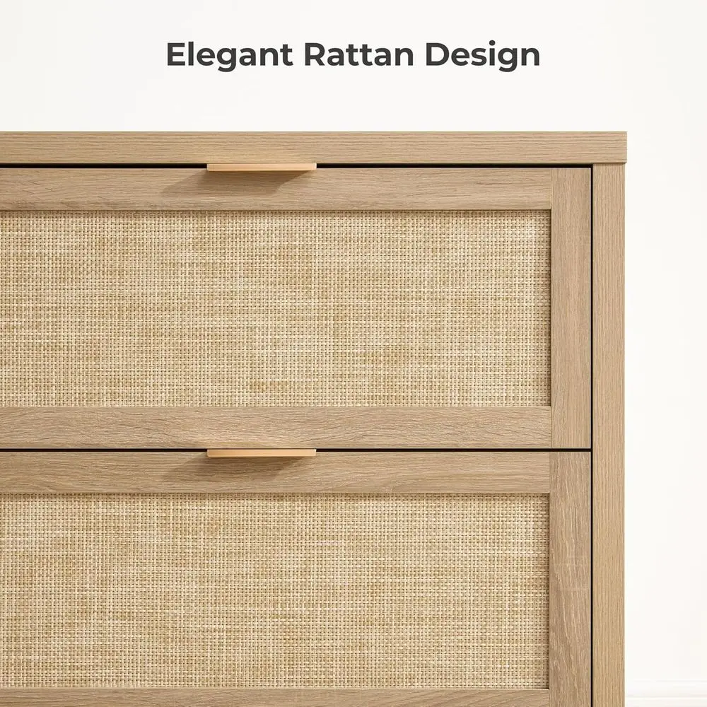 خزانة بوهو ستايل راتان ذات 4 أدراج، لمسة نهائية من خشب البلوط الكراميل المستصلحة، مثالية لتخزين غرفة النوم أو الحضانة