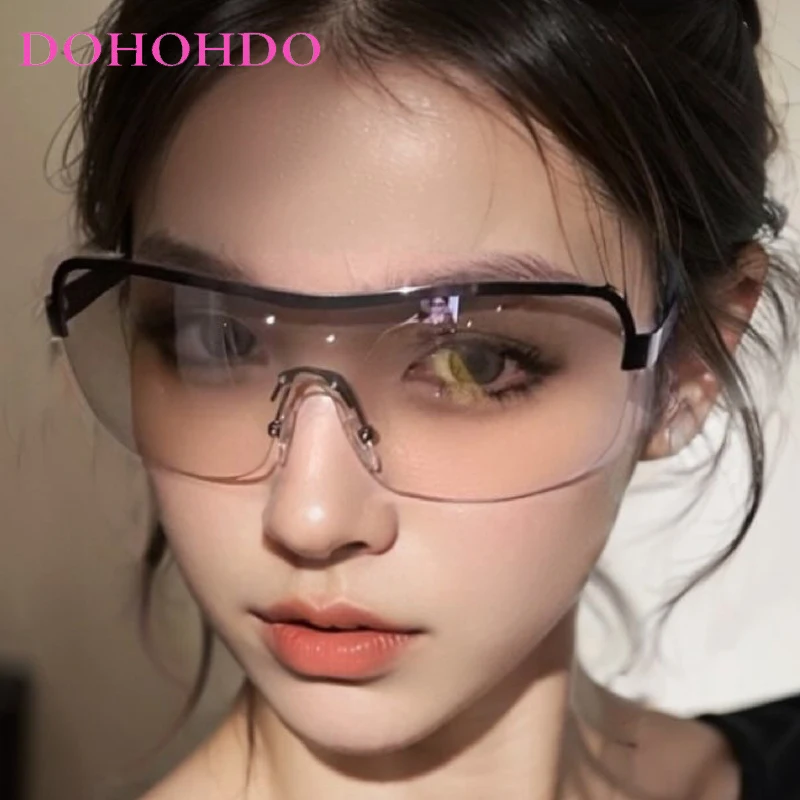 

New Fashion Designer Y2K Big Frame Punk Women Man Sunglasses Trendy Luxury Brand Designer Outdoor Sports Travel Eyeglasses UV400