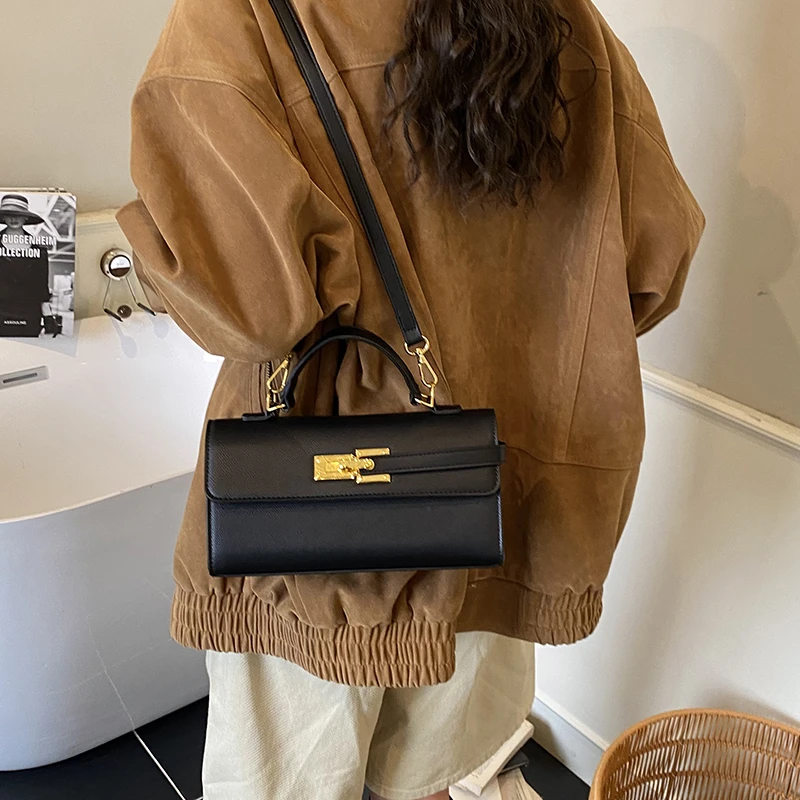 

Новая модная женская сумка через плечо, качественный кошелек, роскошная сумка через плечо с регулируемым плечевым ремнем.