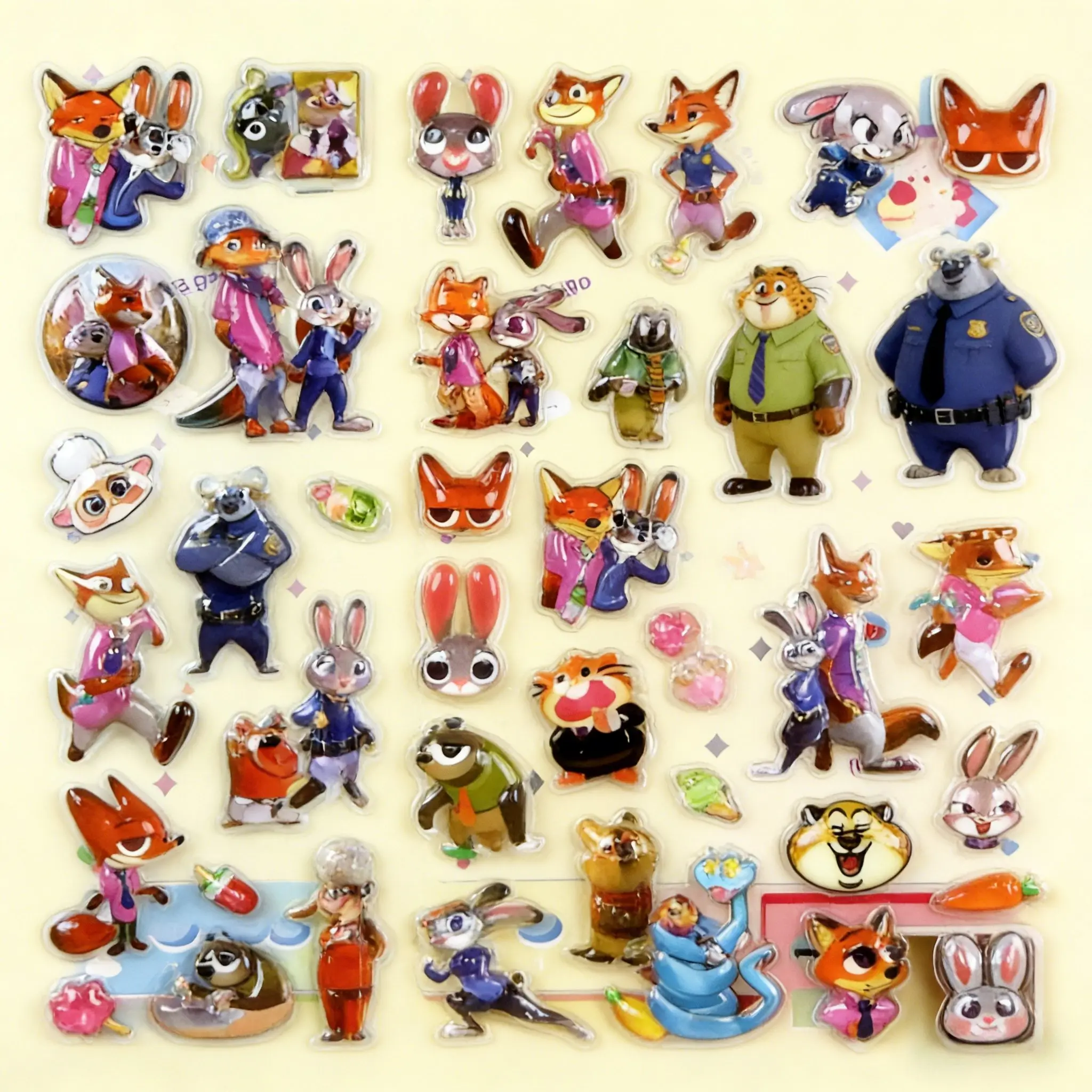 

Новые наклейки из фильмов Zootopia 2 4 шт. - Kawaii 3D пухлые наклейки для детей, канцелярские принадлежности, игрушки для скрапбукинга, сувениры для дня рождения