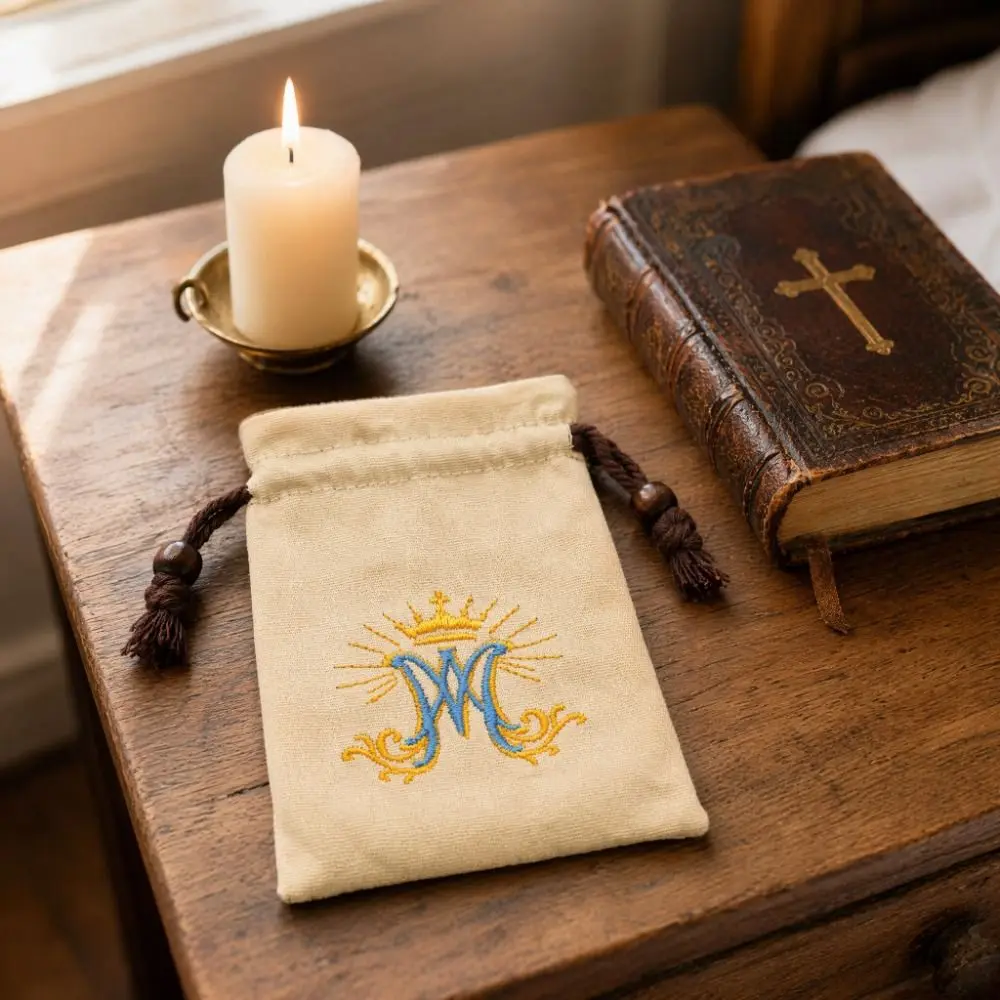 Bolsa de Cordão para Rosário Católico com Monograma Ave Maria, Forrada e Reutilizável, Suporte para Rosário Bordado em Lona de Algodão Durável