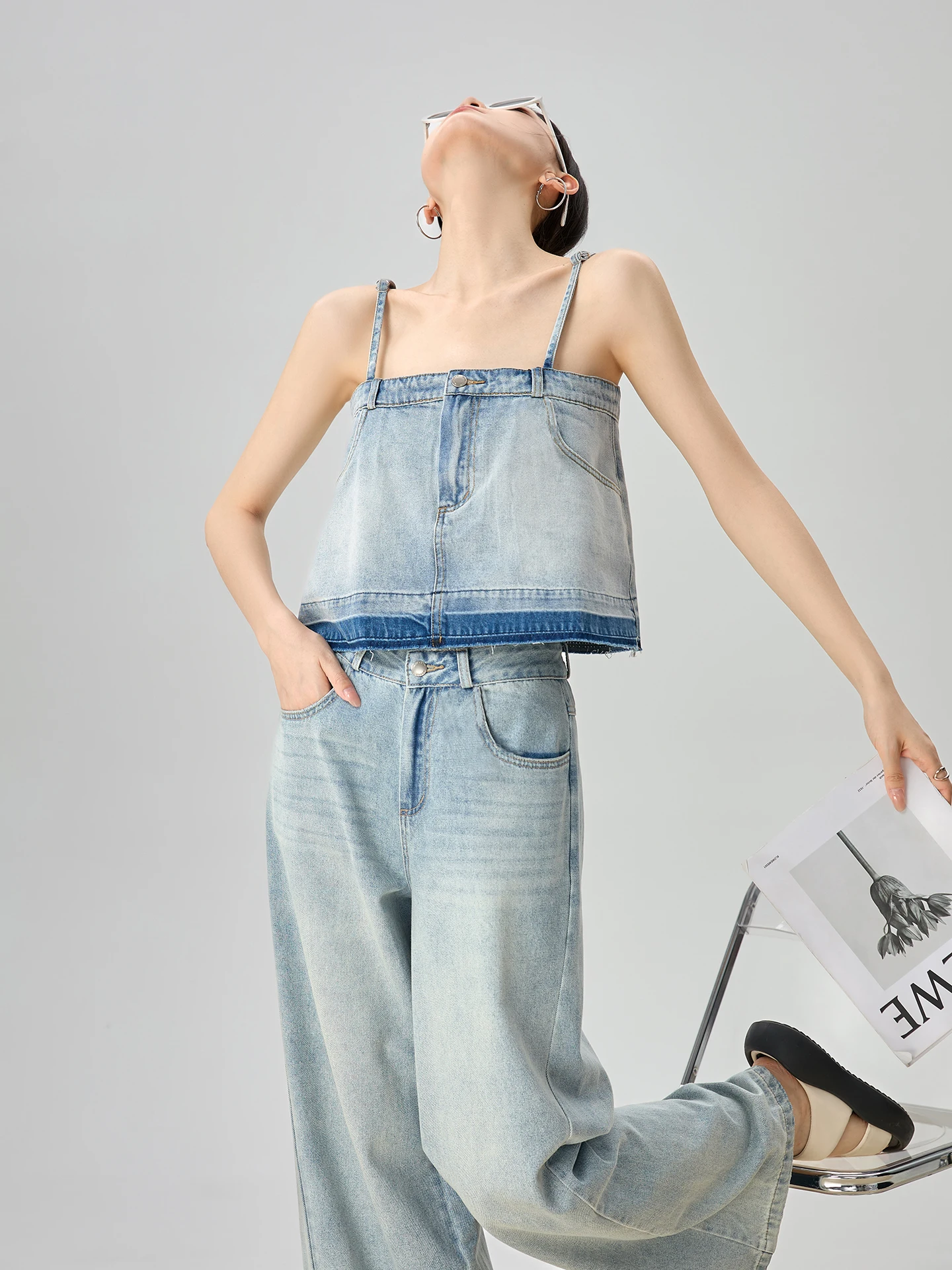 

Unique Beautiful Summer Denim Shorts Two-Piece Set Women's Fashion Casual Style Hole Design Long Pants Pure Color G14531