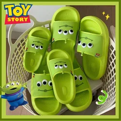 Disney Toy Story Alien pantofole Cute Cartoon Summer Soft Sole Slipper donna uomo Bath infradito EVA antiscivolo scarpe Casual sandalo