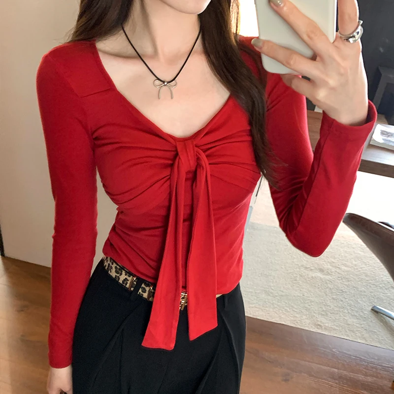 

Новинка 202, весна-лето, женская короткая футболка с красным бантом и длинным рукавом, повседневные трикотажные рубашки в Корейском стиле, тонкие женские топы