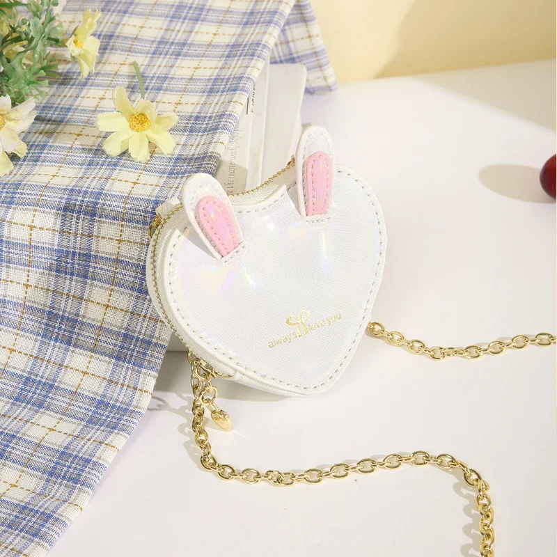 2026 New Girl Wind Mini Bags Cut Sweet Heart-shaped Bags Houlder Women's Bag Change Earphone Bag Rabbit Love Red Envelope